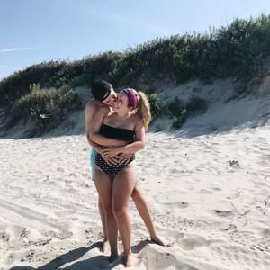 Meet your Posher, Mia